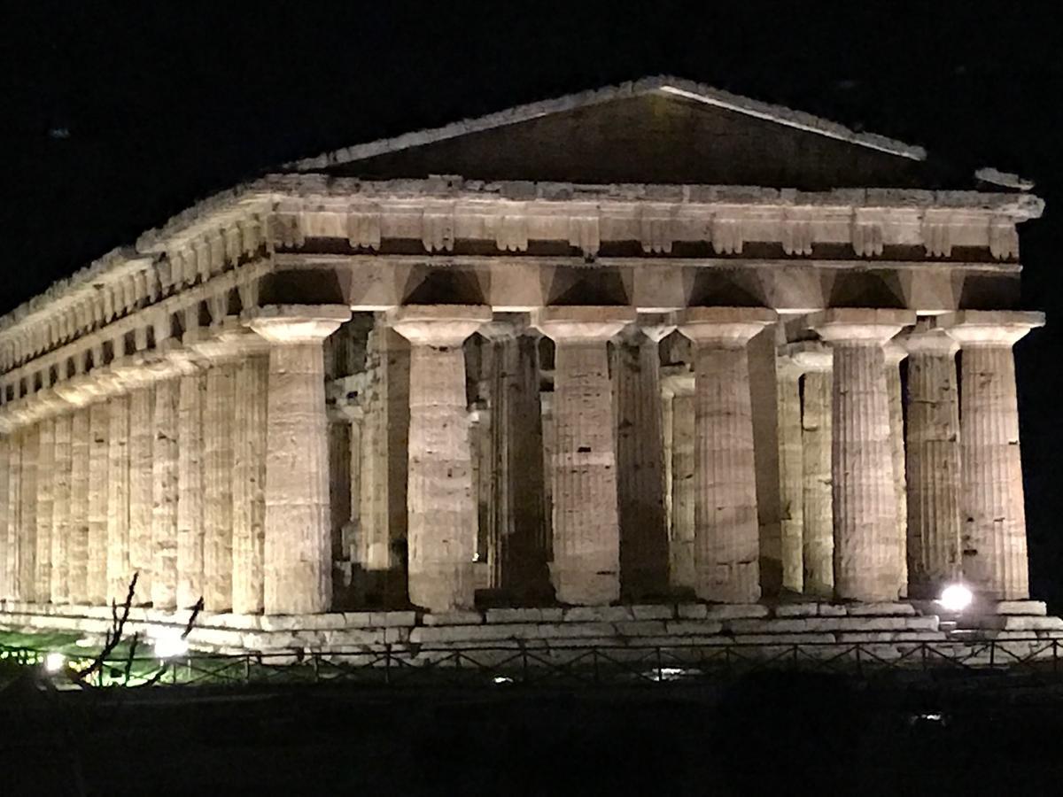 Residenza Luna Paestum Luaran gambar